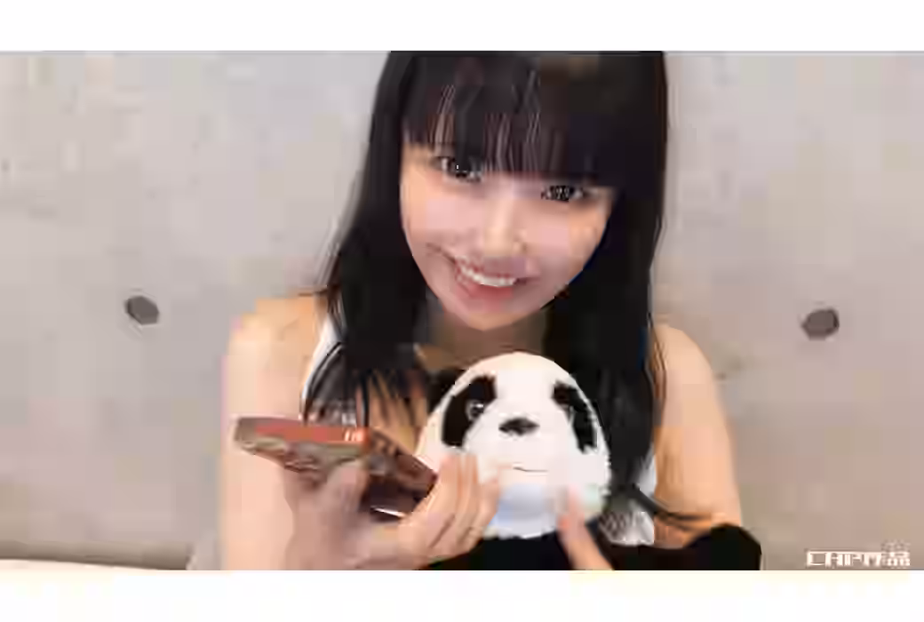 天真爛漫！ニッコリ可愛い小柄美乳女子が新鮮な裸体で懸命なご奉仕！明るく振舞うも性の快楽に溺れ、笑顔が完全に消え失せながらイキ悶える衝撃的映像。（YOFCT-180）【黒船】